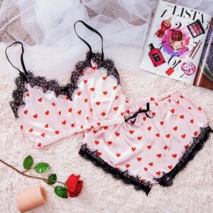 Атласна піжама біла в сердечко з мереживом