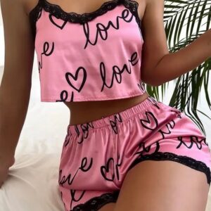 Атласна піжама рожевого кольору Лове